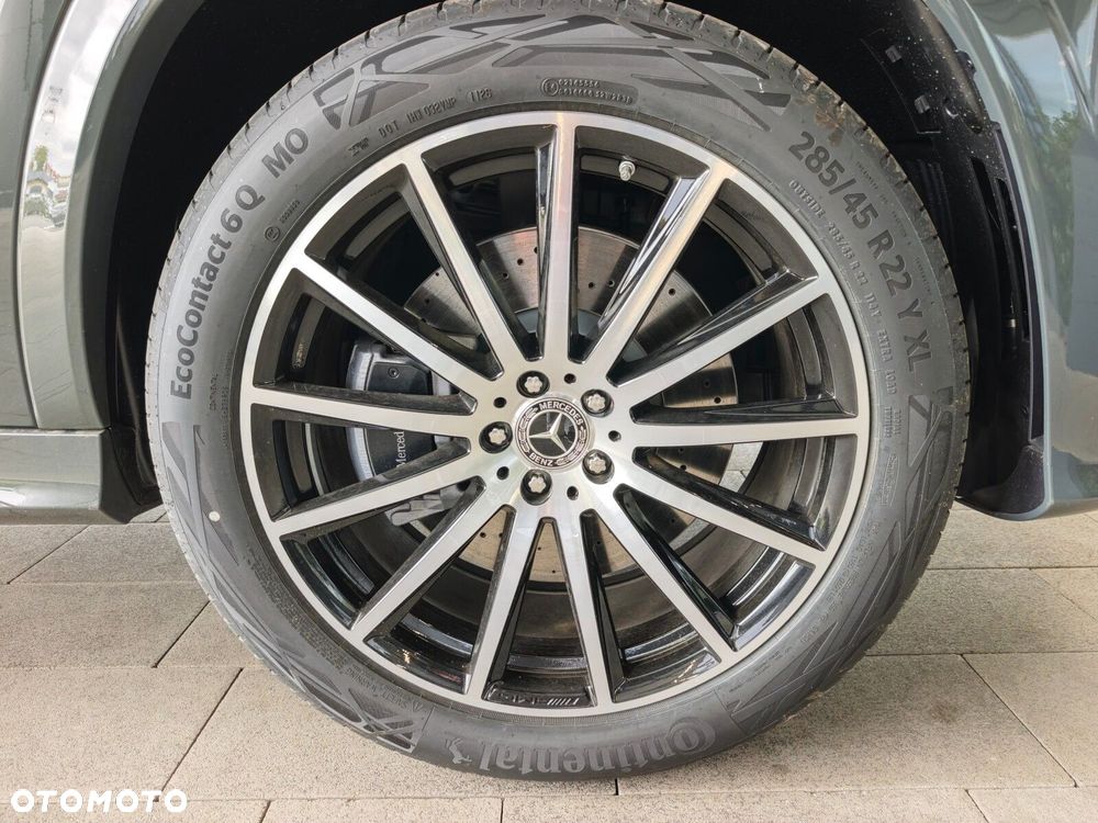 Mercedes-Benz GLS - 8
