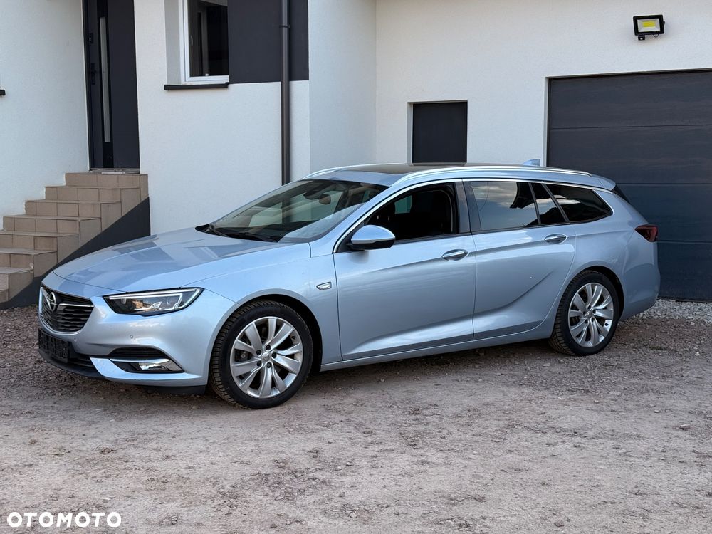 Opel Insignia 2.0 DI Turbo 4x4 Exclusive - 2