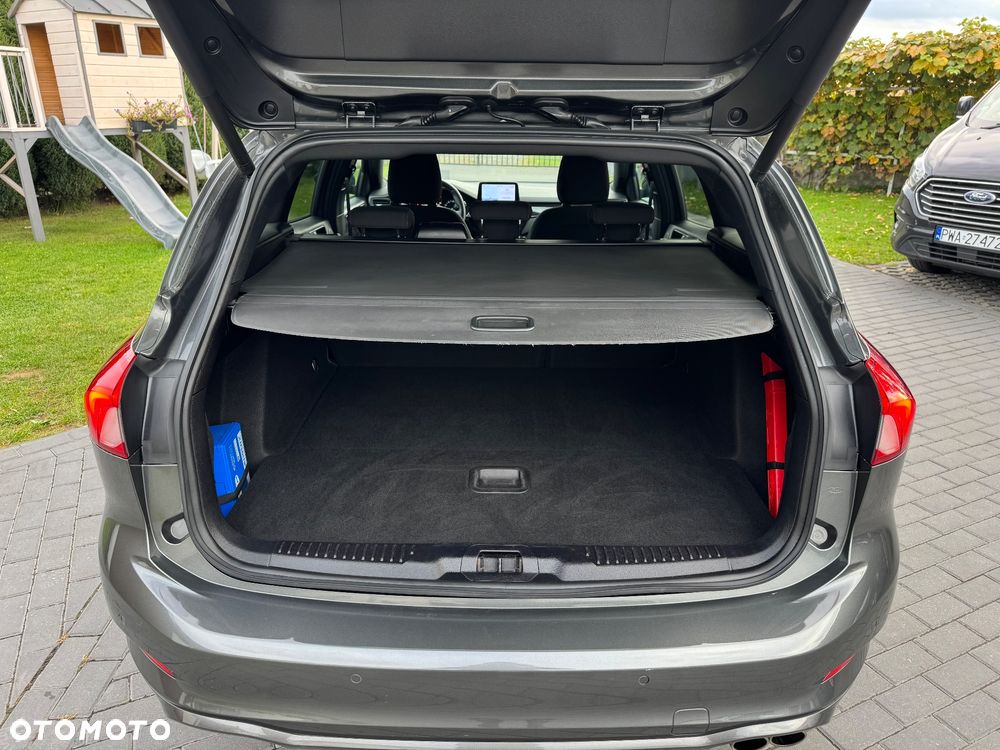 Ford Focus 2.0 TDCi DPF Start-Stopp-System ST-Line - 19