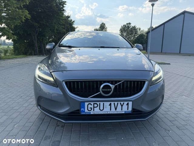 Volvo V40 D4 Drive-E Momentum - 9