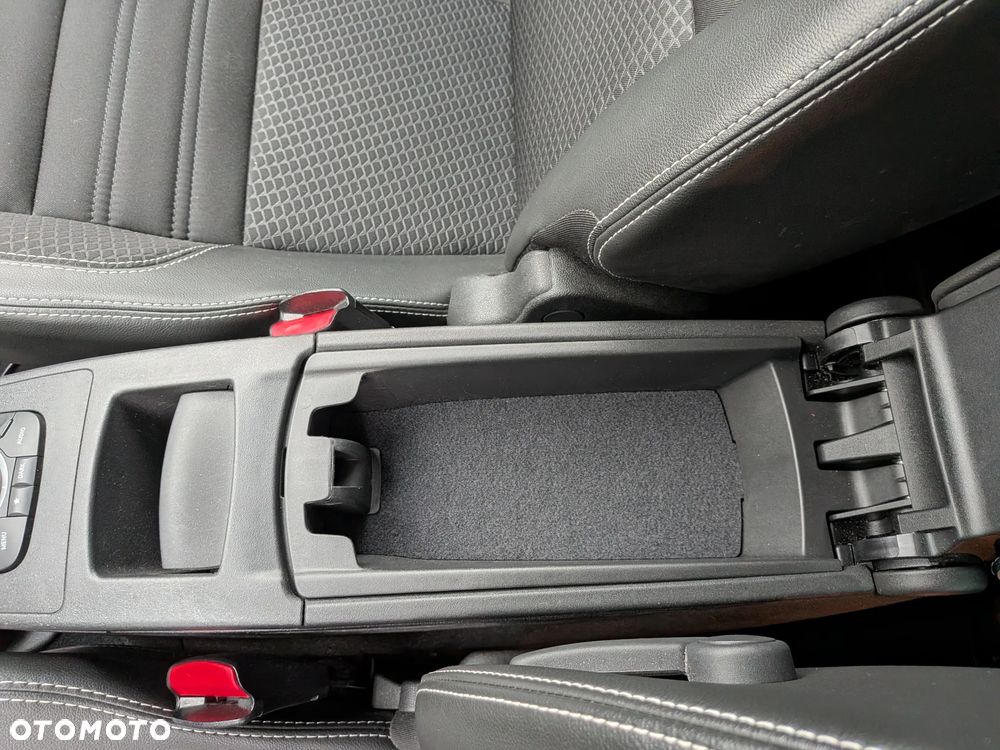 Renault Scenic dCi 110 EDC Bose Edition - 30