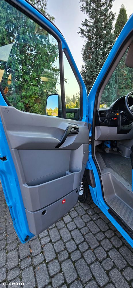 Mercedes-Benz Sprinter - 7