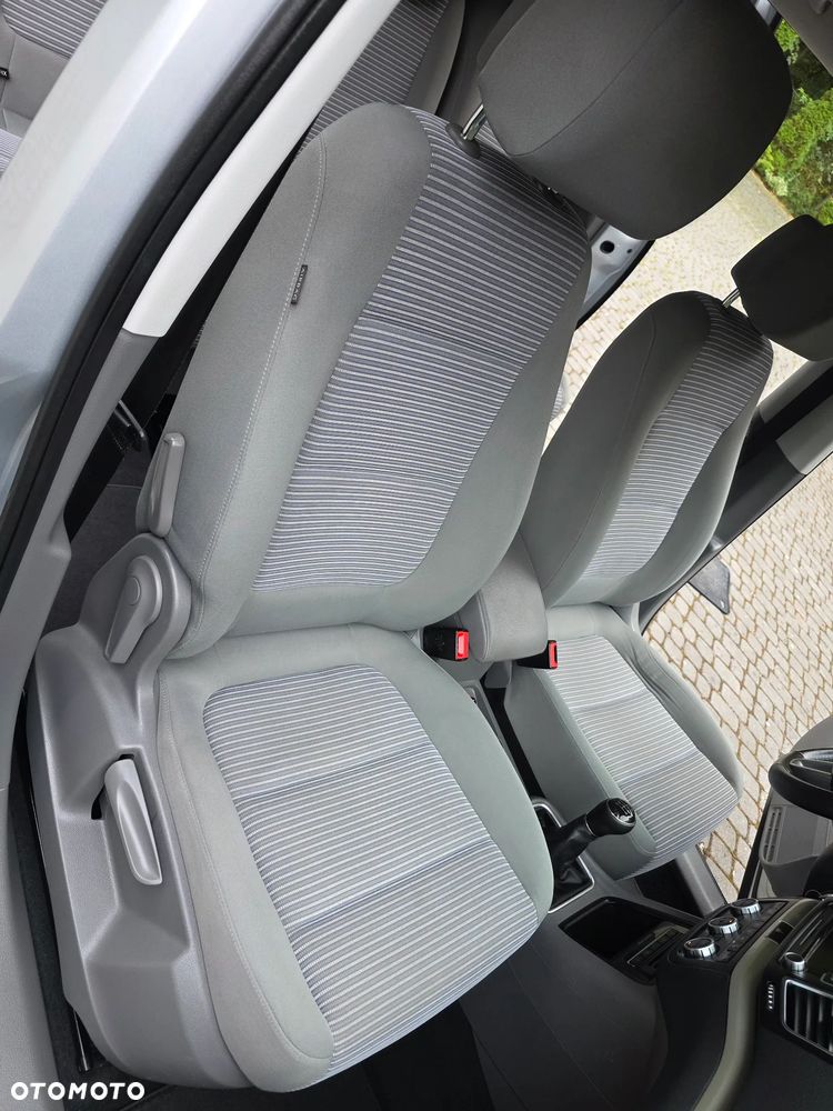 Seat Alhambra - 17