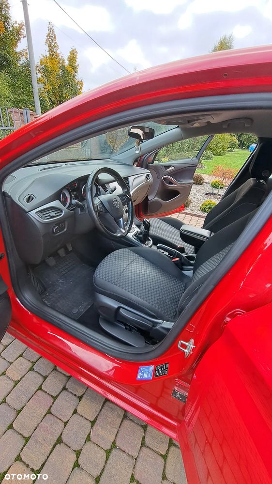 Opel Astra IV 1.6 CDTI Enjoy - 9