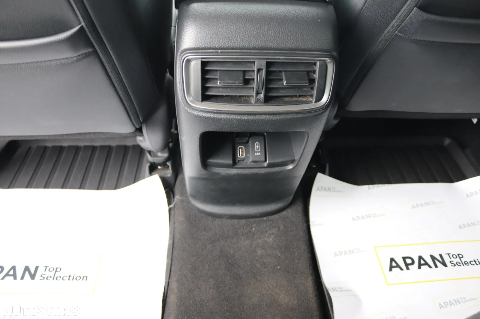Honda CR-V 1.5 VTEC Turbo 4WD CVT Lifestyle - 14