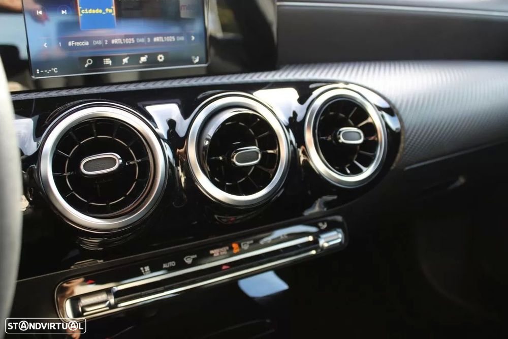 Mercedes-Benz A 180 d Business Solutions Aut. - 29