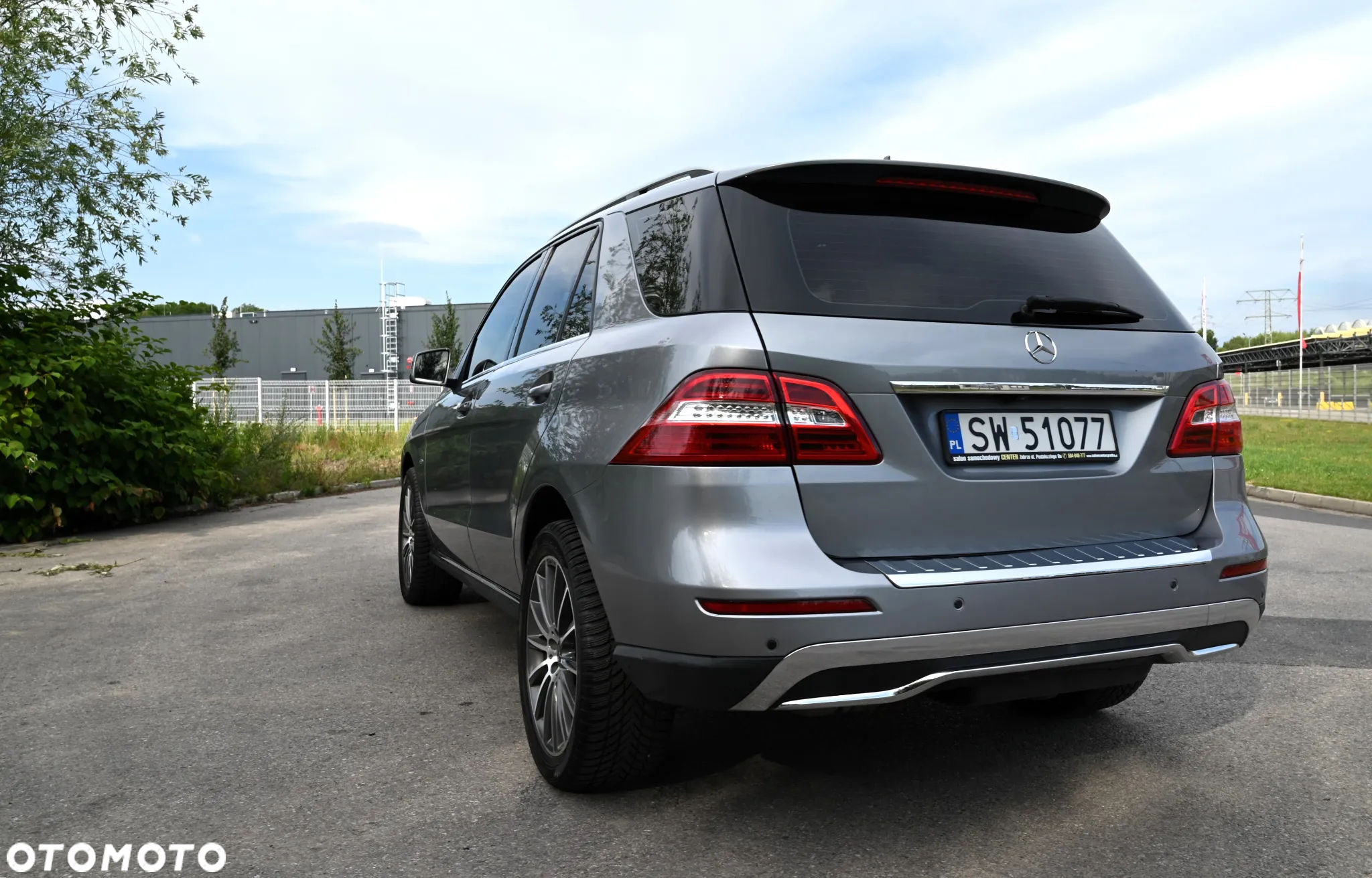 Mercedes-Benz ML - 16
