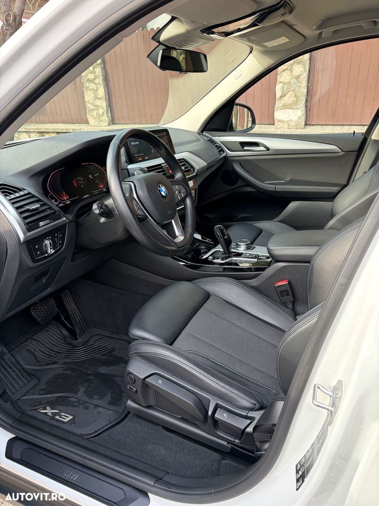 BMW X3 xDrive20d AT Advantage - 22
