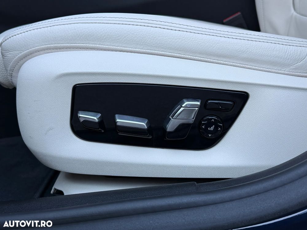 BMW Seria 5 530e Aut. Luxury Line - 15