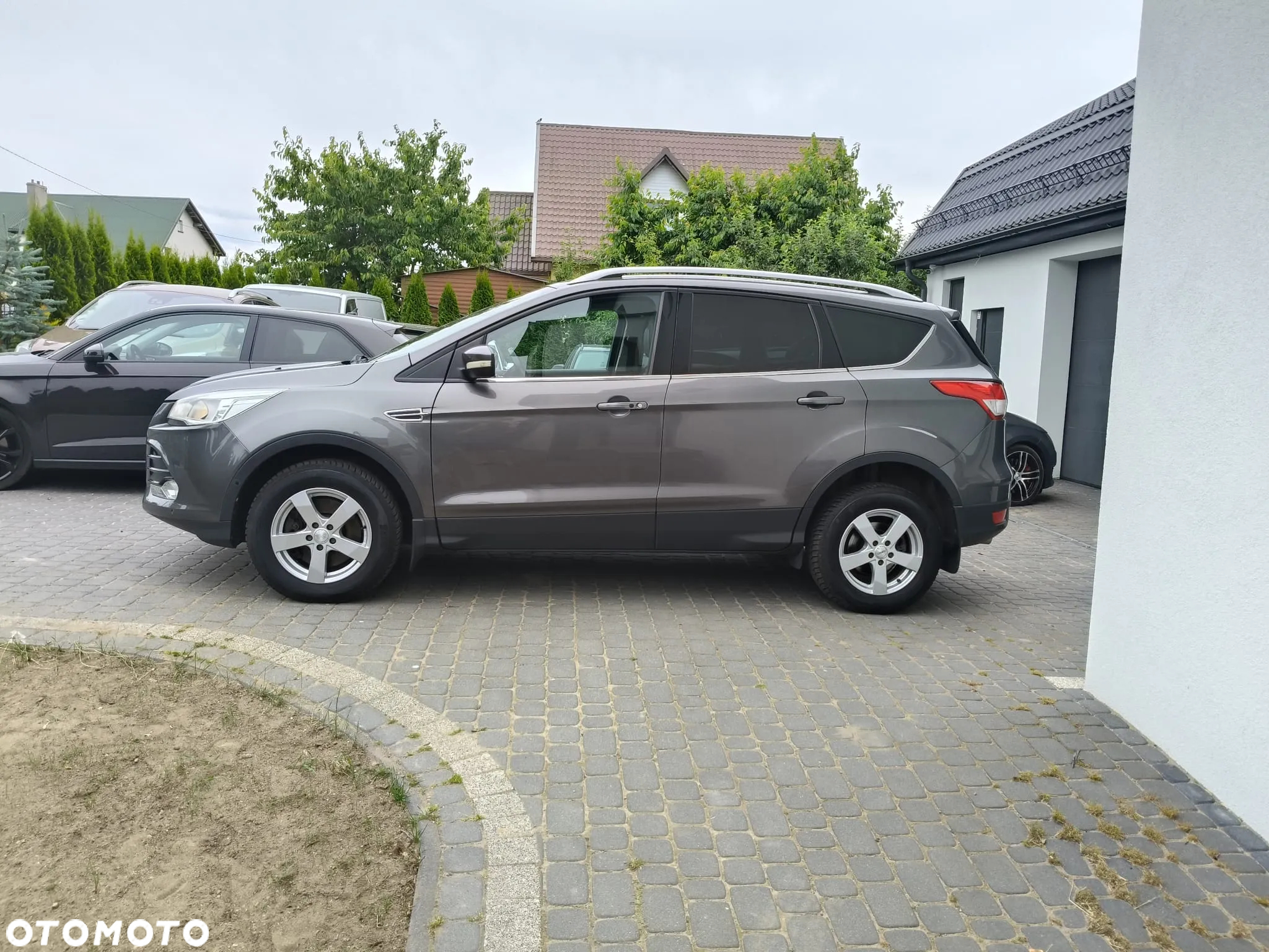 Ford Kuga 2.0 TDCi 4x4 Titanium - 4