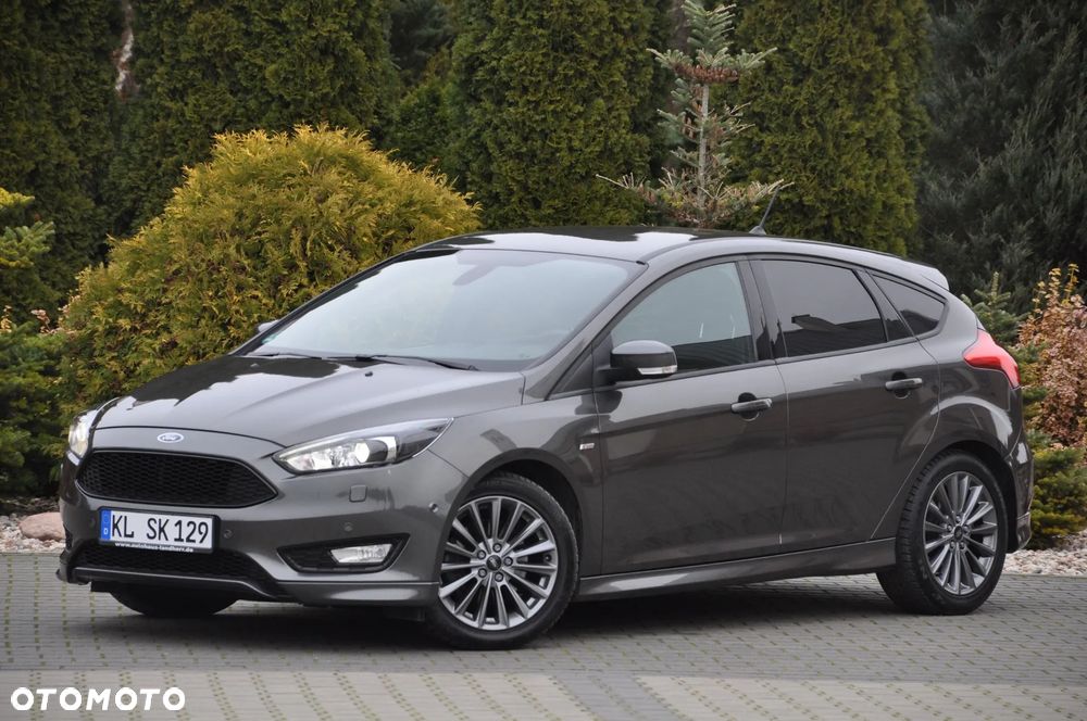 Ford Focus - 10
