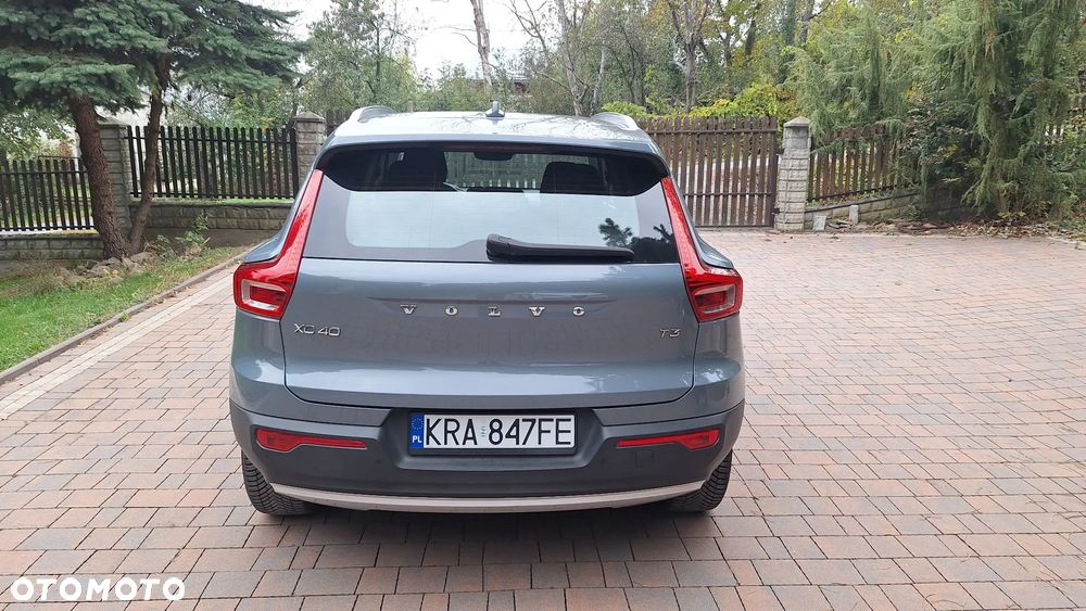 Volvo XC 40 T3 Momentum - 9