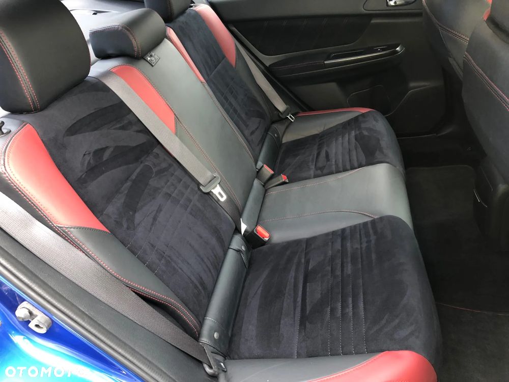 Subaru WRX STI 2.5 Exclusive - 22