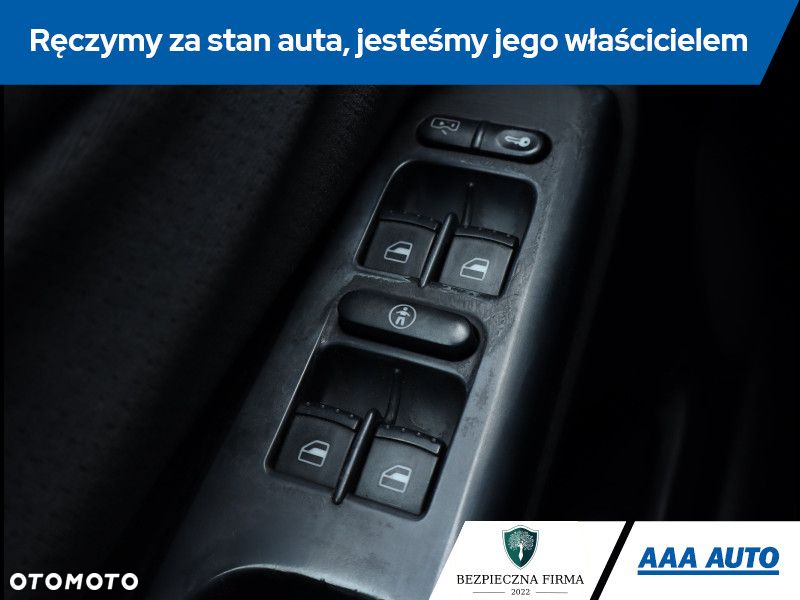 Volkswagen Passat - 16