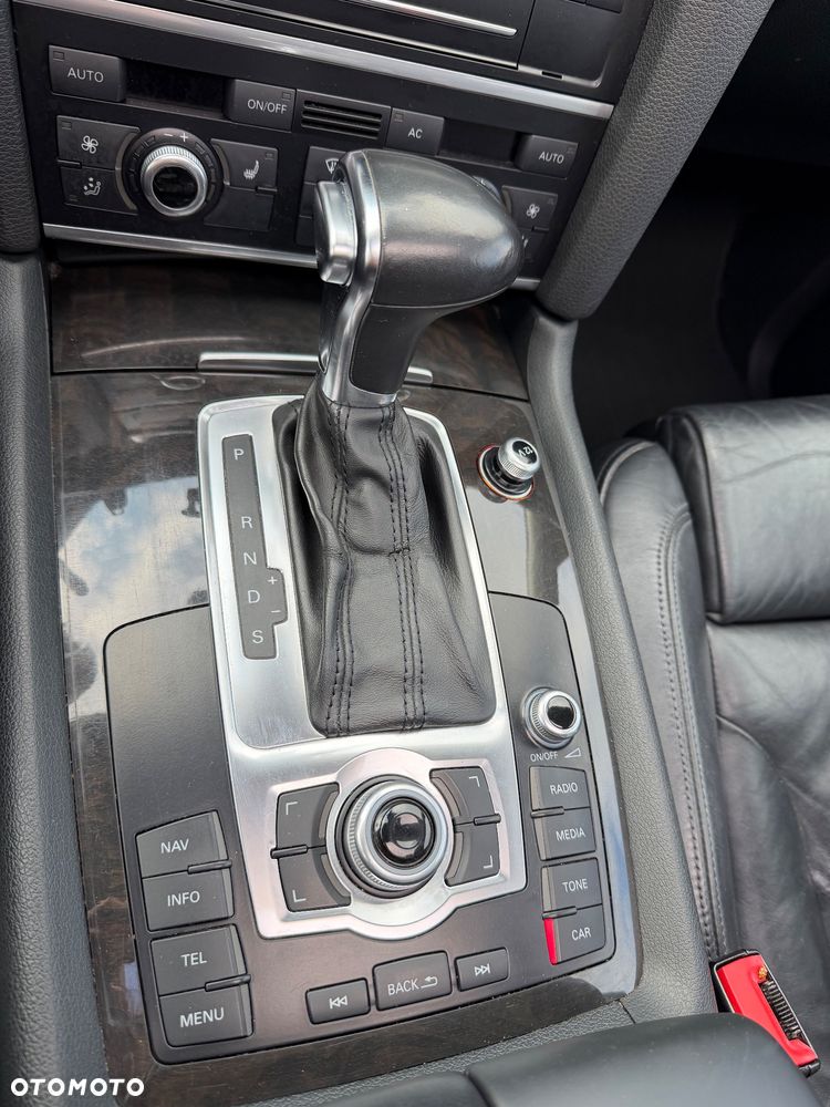 Audi Q7 4.2 TDI DPF Quattro Tiptronic Progressive - 23