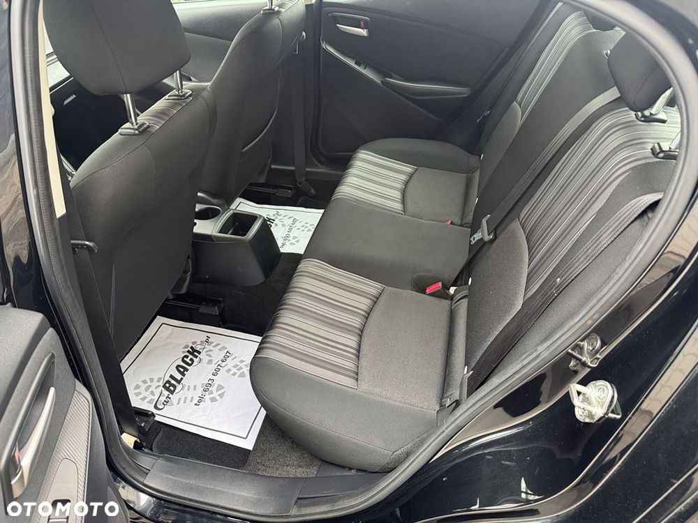 Mazda 2 - 9