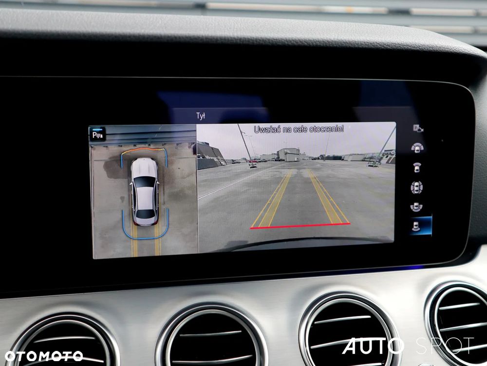 Mercedes-Benz Klasa E 200 4-Matic Avantgarde - 22