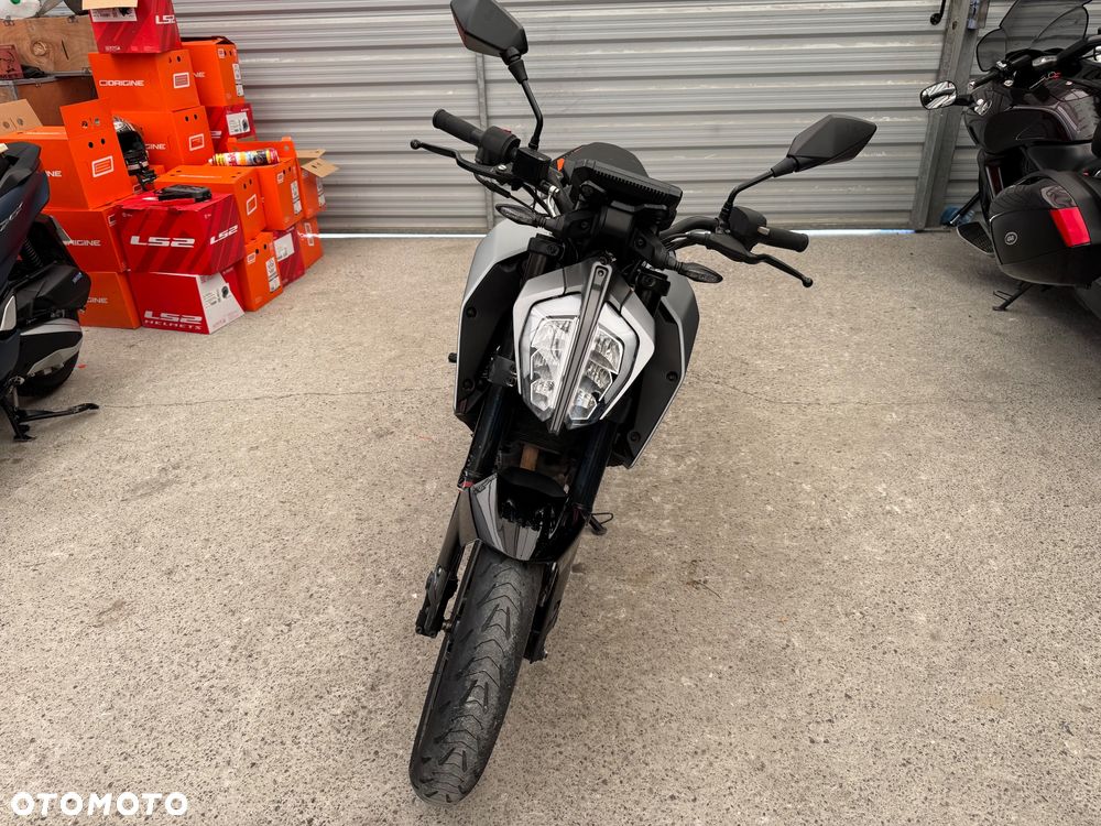 KTM Duke 125 - 2