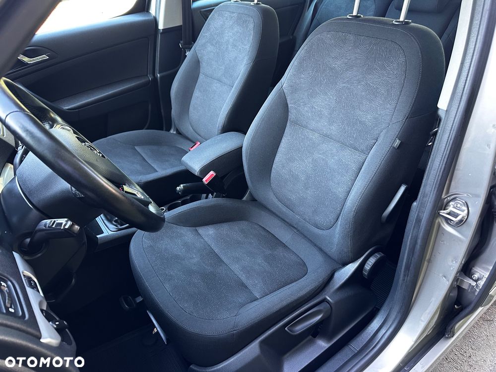 Skoda Yeti 2.0 TDI Joy - 21