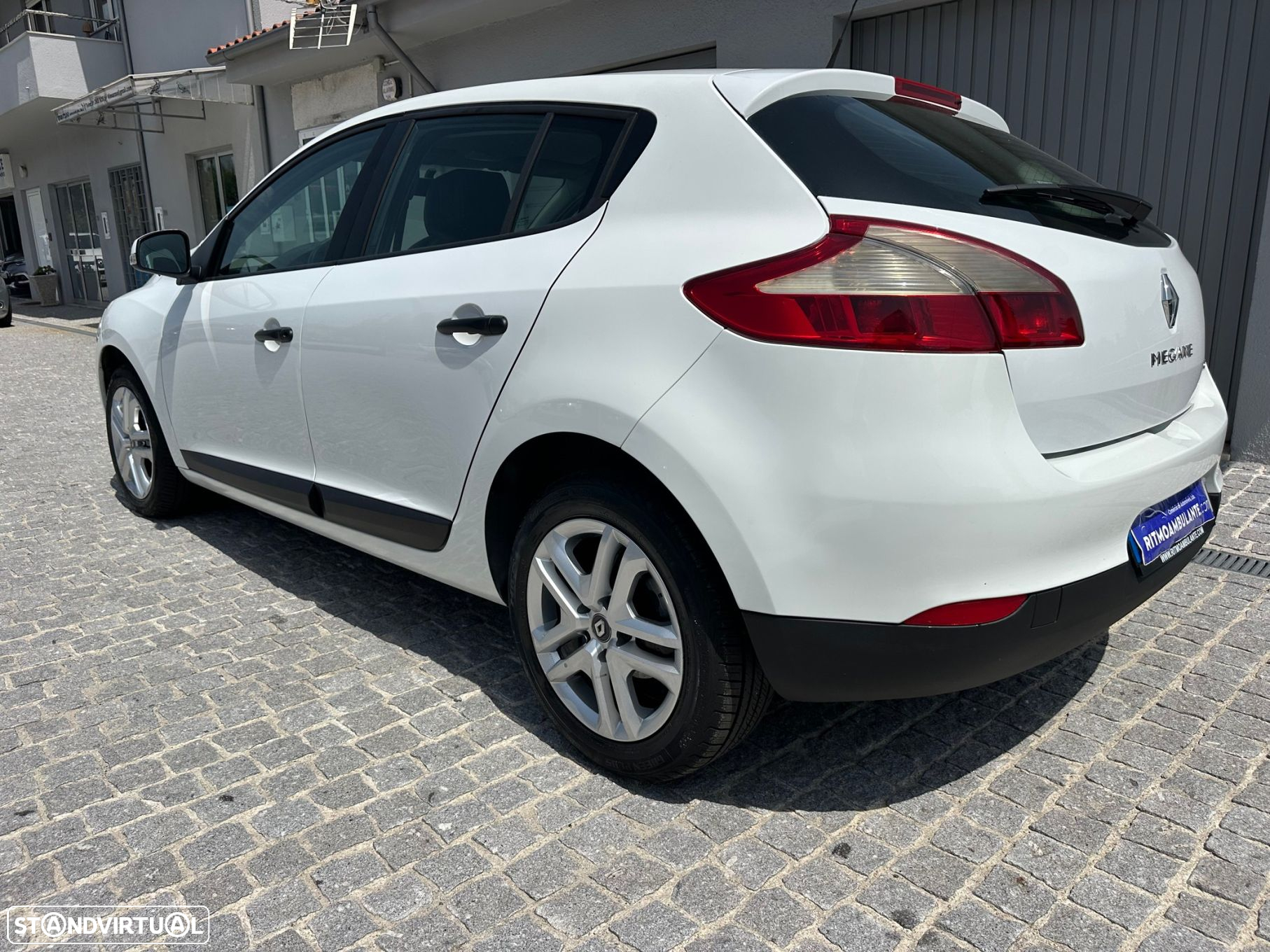 Renault Mégane 1.5 dCi Dynamique - 5