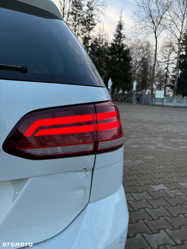 Volkswagen Golf 1.6 TDI SCR Comfortline - 4