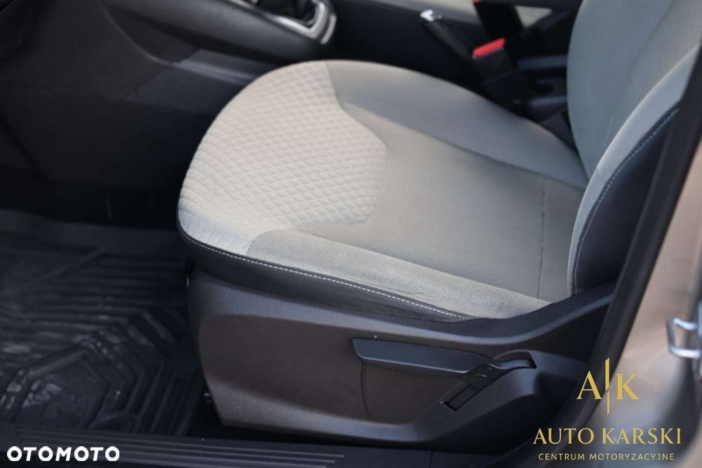 Ford Tourneo Courier - 22