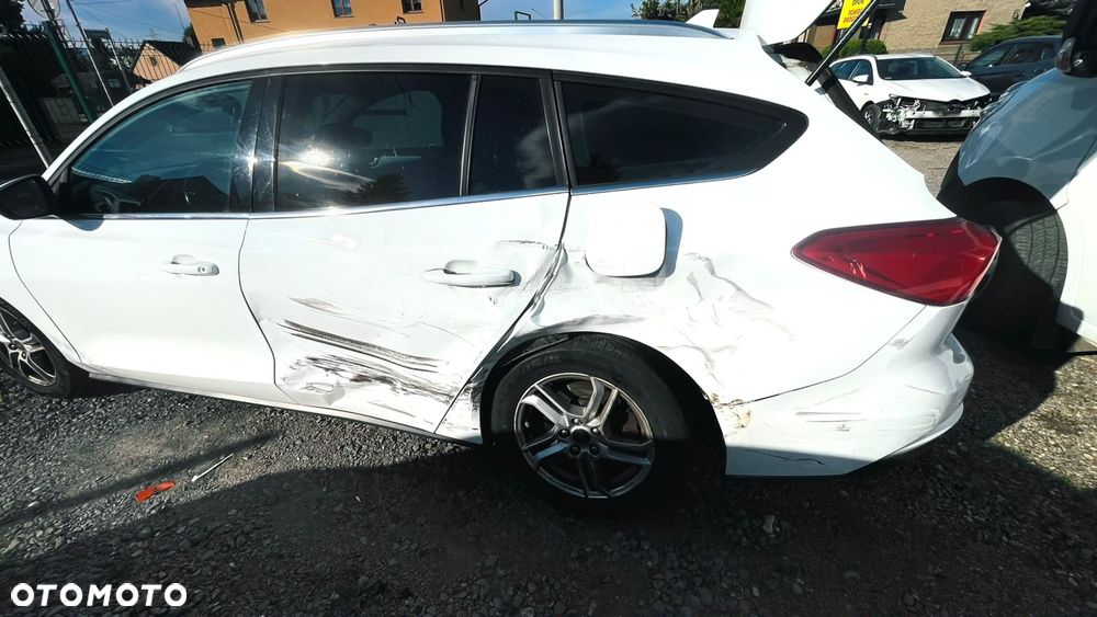 Ford Focus - 3