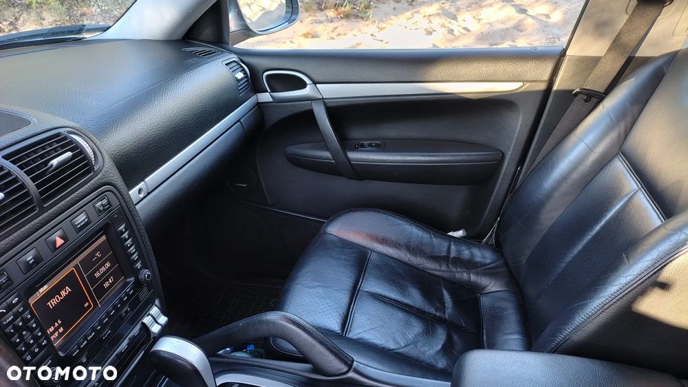 Porsche Cayenne Tiptronic S - 15