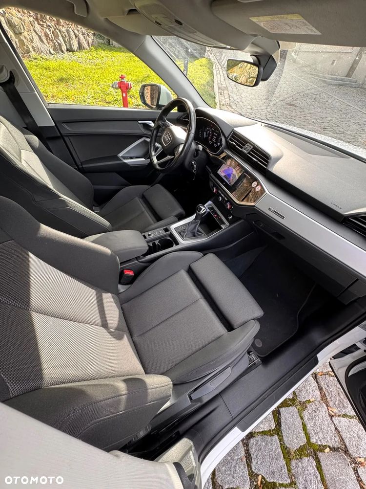 Audi Q3 - 16