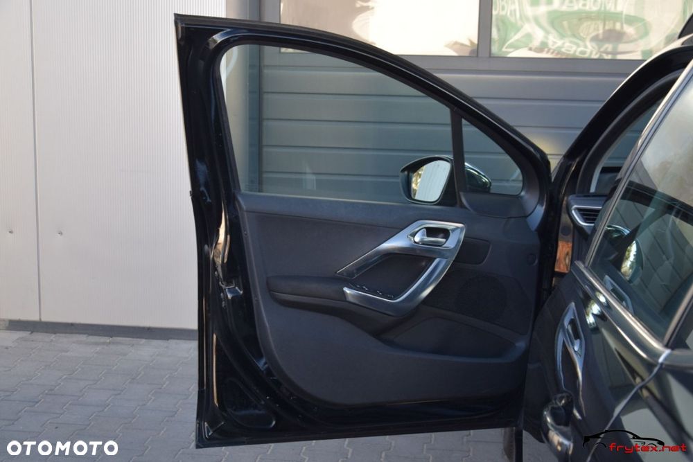 Peugeot 2008 - 16