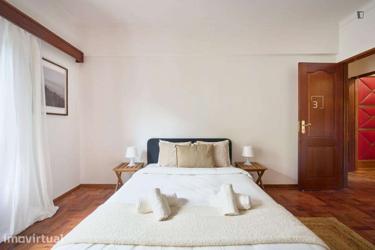 Quarto - localizado em Entrecampos Lisbon - Grande imagem: 4/32