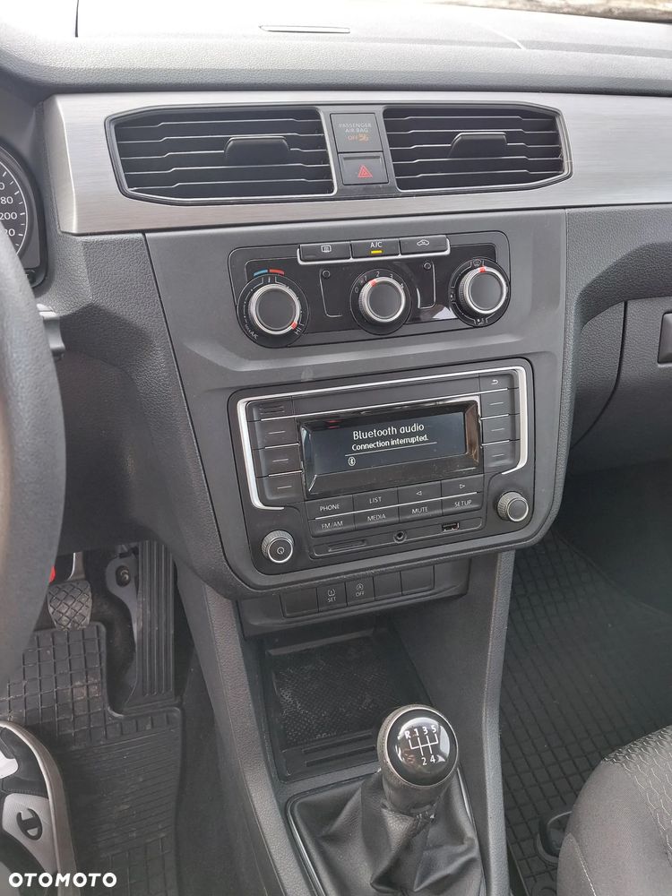 Volkswagen Caddy 2.0 TDI Comfortline - 12