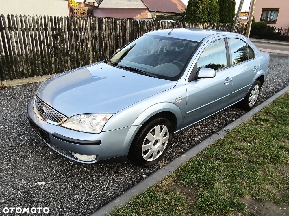Ford Mondeo 1.8 Trend - 1