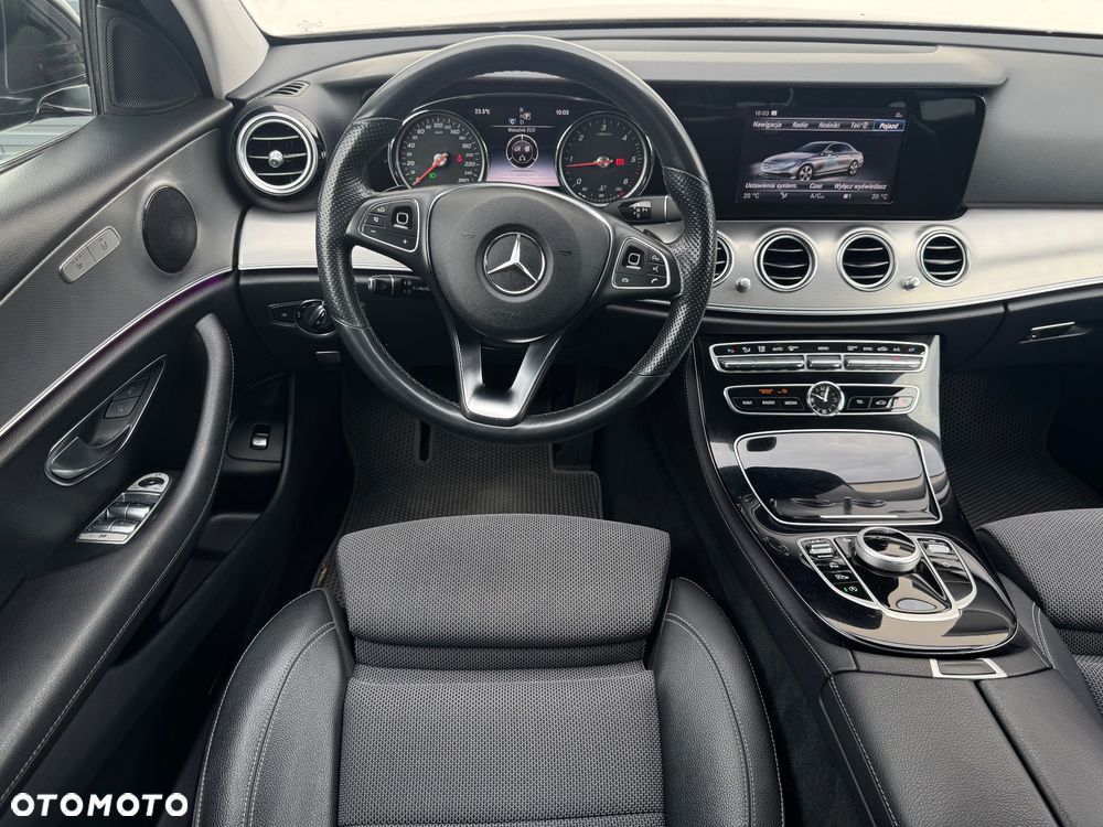 Mercedes-Benz Klasa E 220 d Business Edition 9G-TRONIC - 9