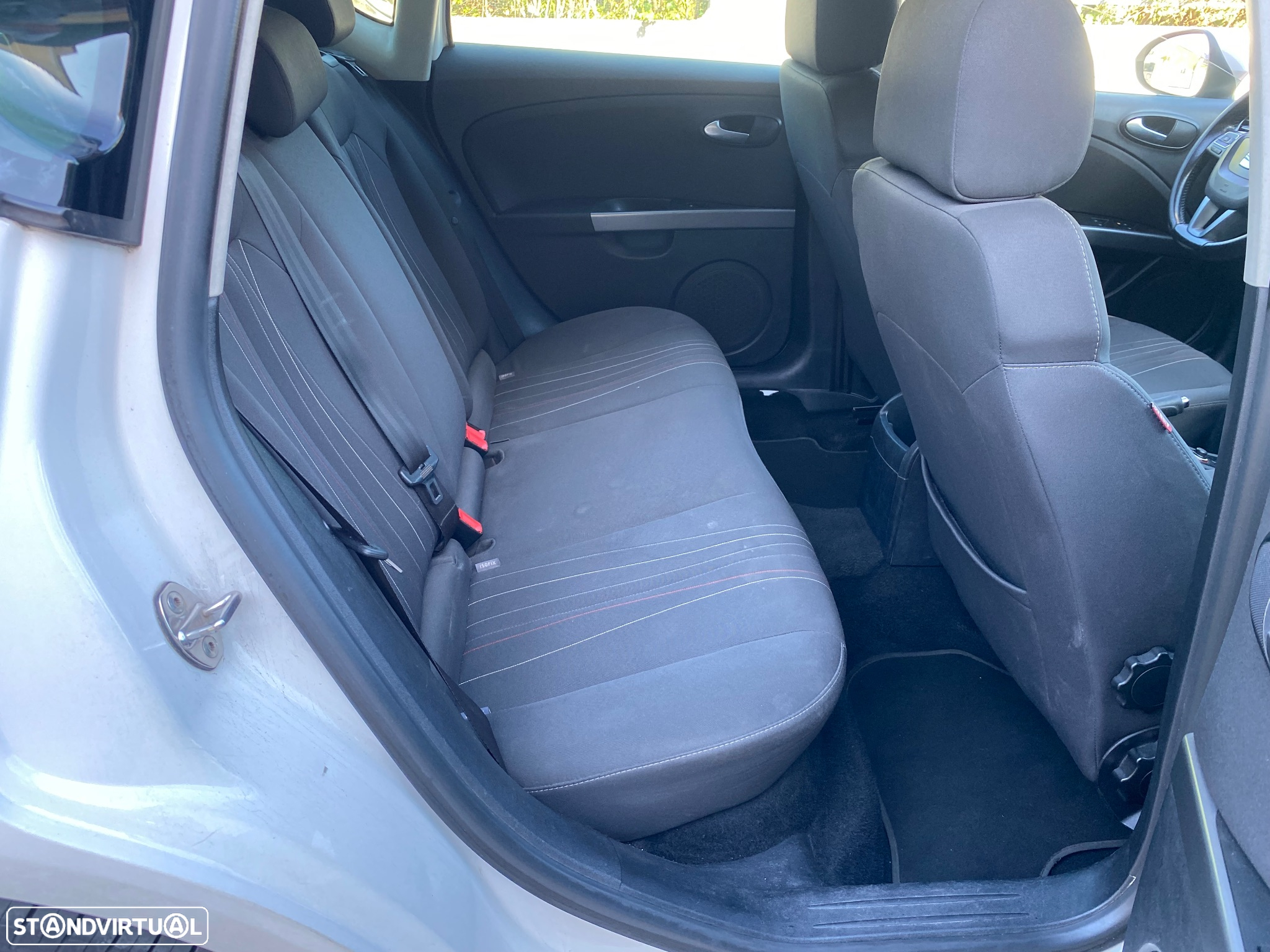 SEAT Leon 1.6 TDI DPF E-Ecomotive Style Copa - 15