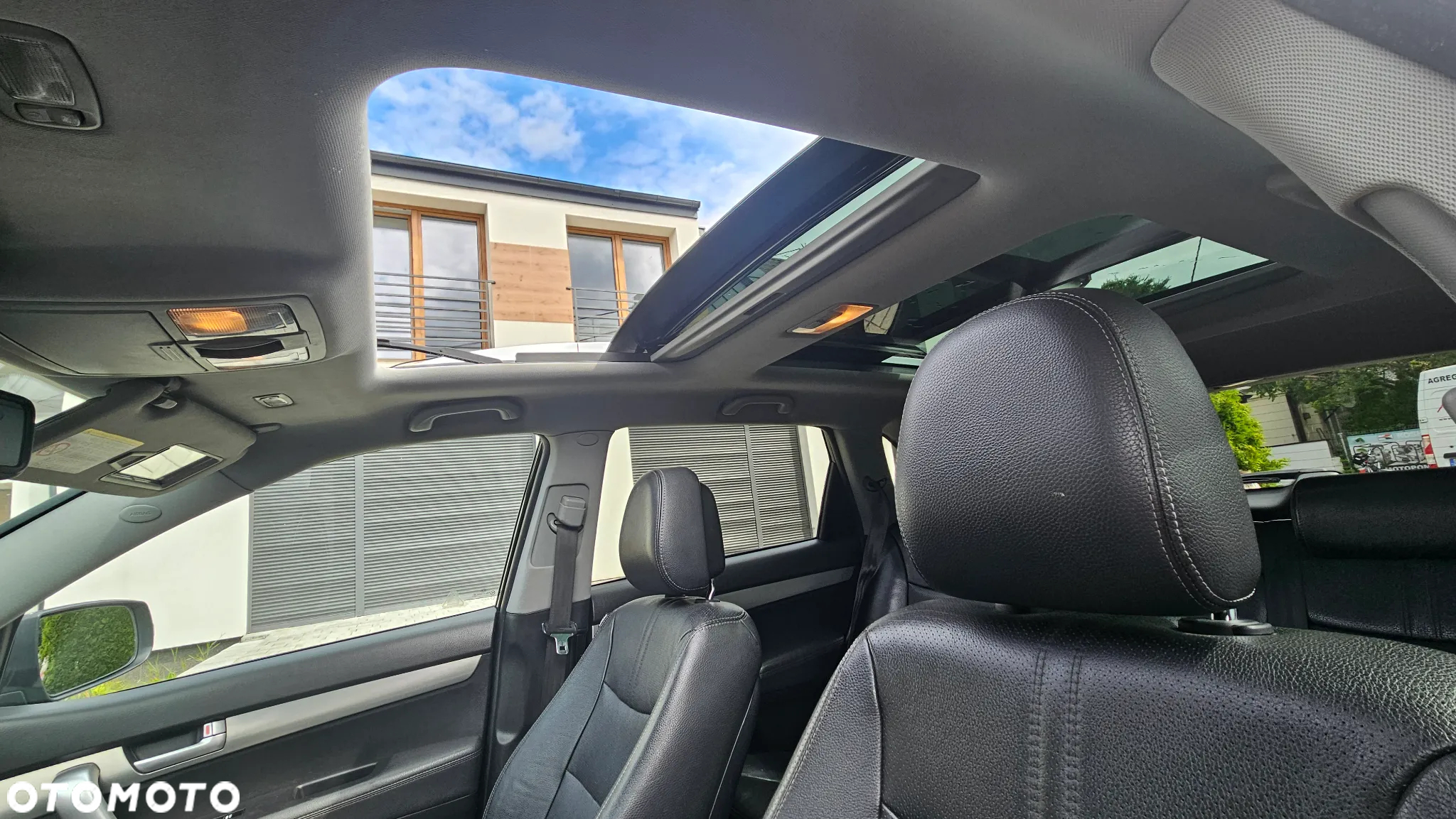 Kia Sorento - 9
