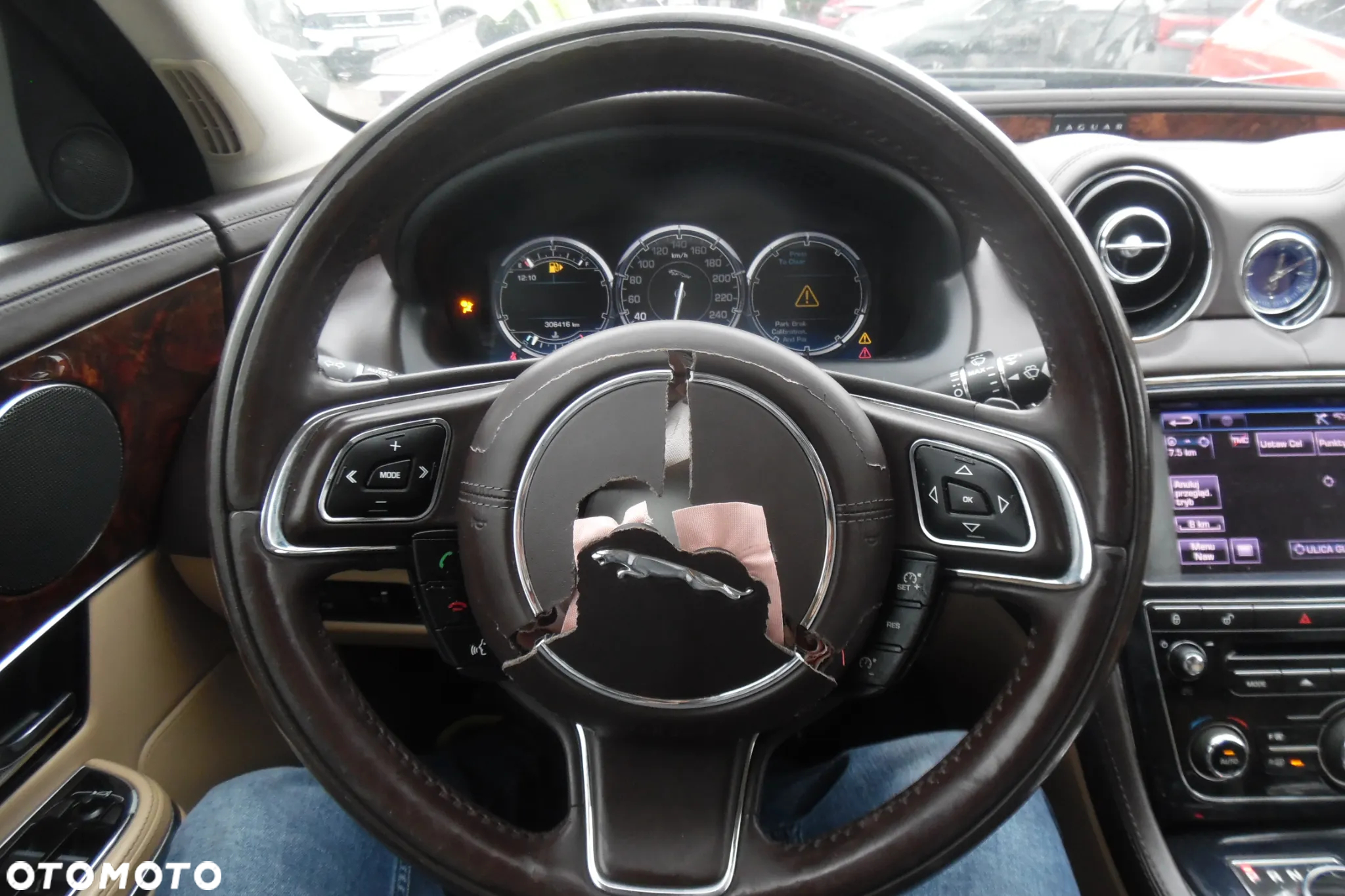 Jaguar XJ 3.0 D V6 Portfolio - 18