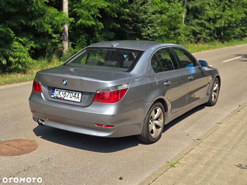 BMW Seria 5 525i - 17