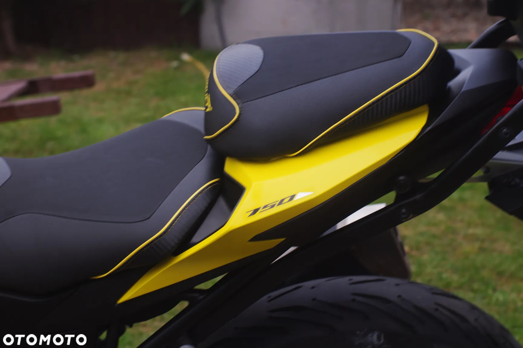 Honda CB - 25