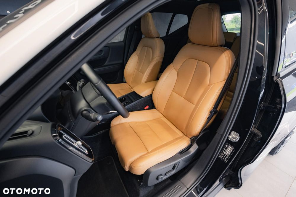 Volvo XC 40 T4 AWD - 13
