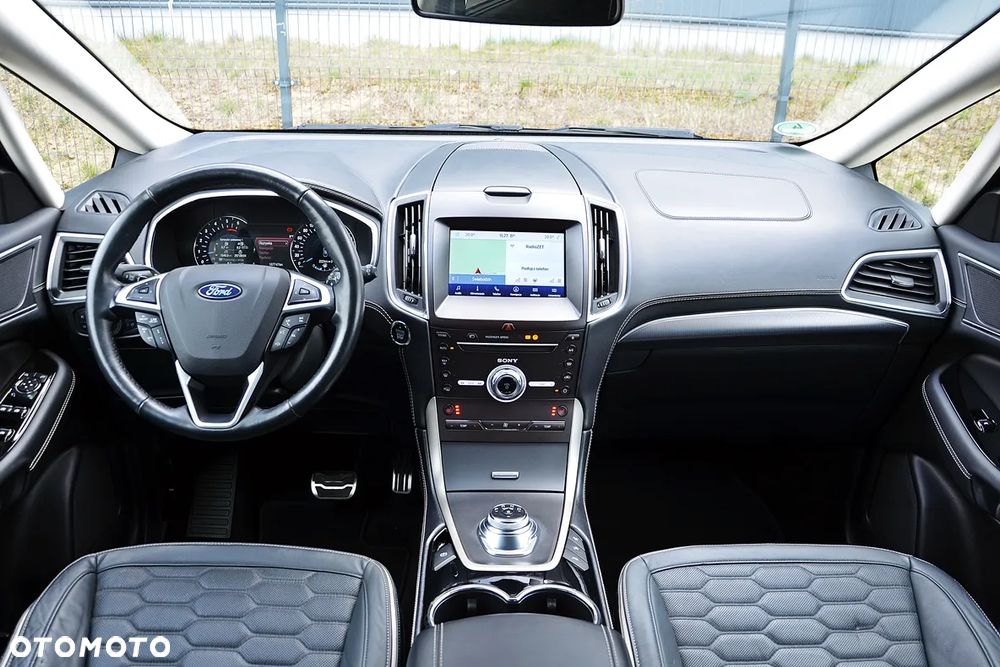 Ford S-Max - 27
