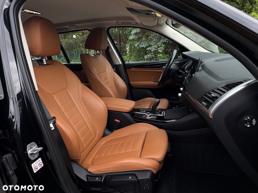 BMW X3 sDrive18d xLine sport - 7