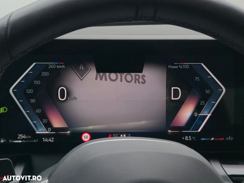 BMW Seria 5 520i Aut. M Sport Edition - 31