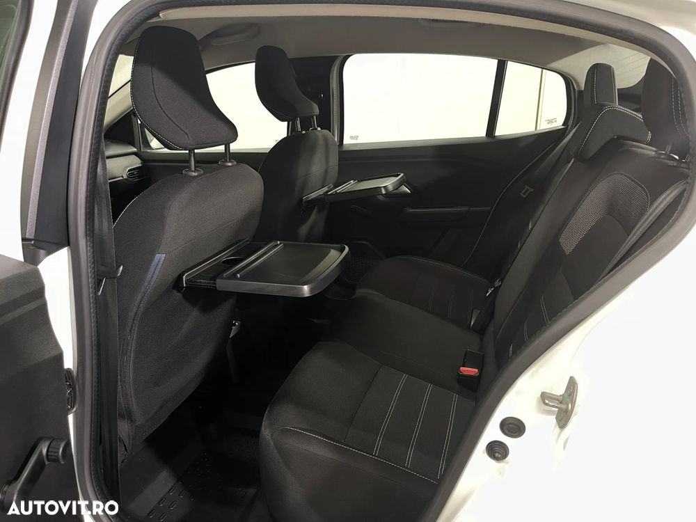 Dacia Logan TCe 90 MT6 Comfort - 12