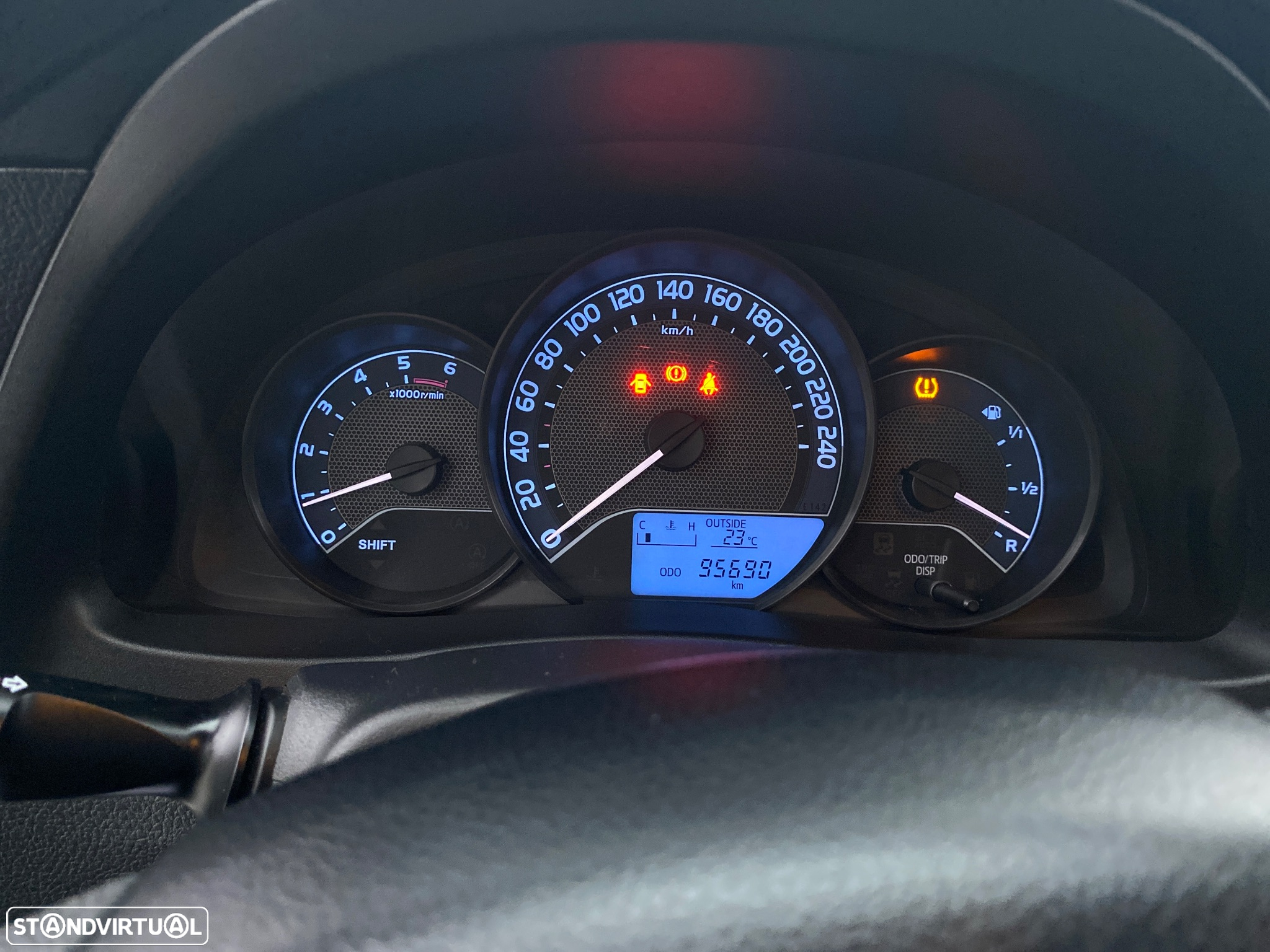 Toyota Auris Touring Sports 1.4 D-4D Active+AC - 19