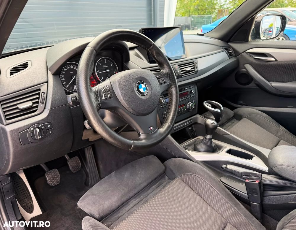 BMW X1 xDrive18d Sport Line - 16
