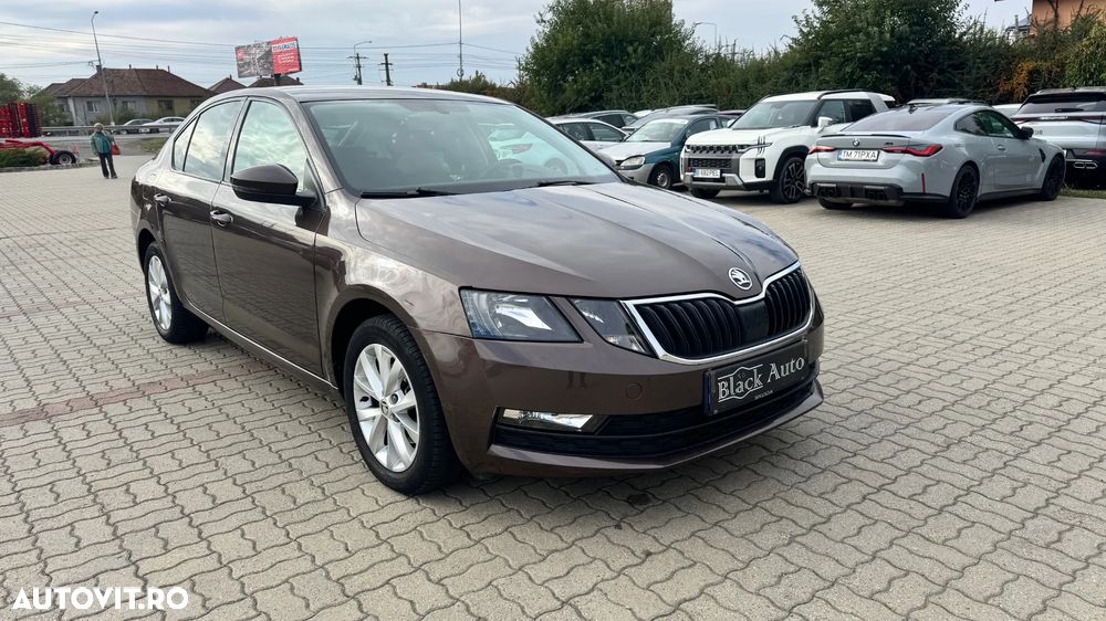 Skoda Octavia - 2