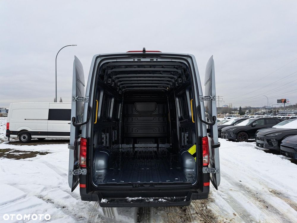 Volkswagen Crafter 35 furgon 140km 4490 - 18