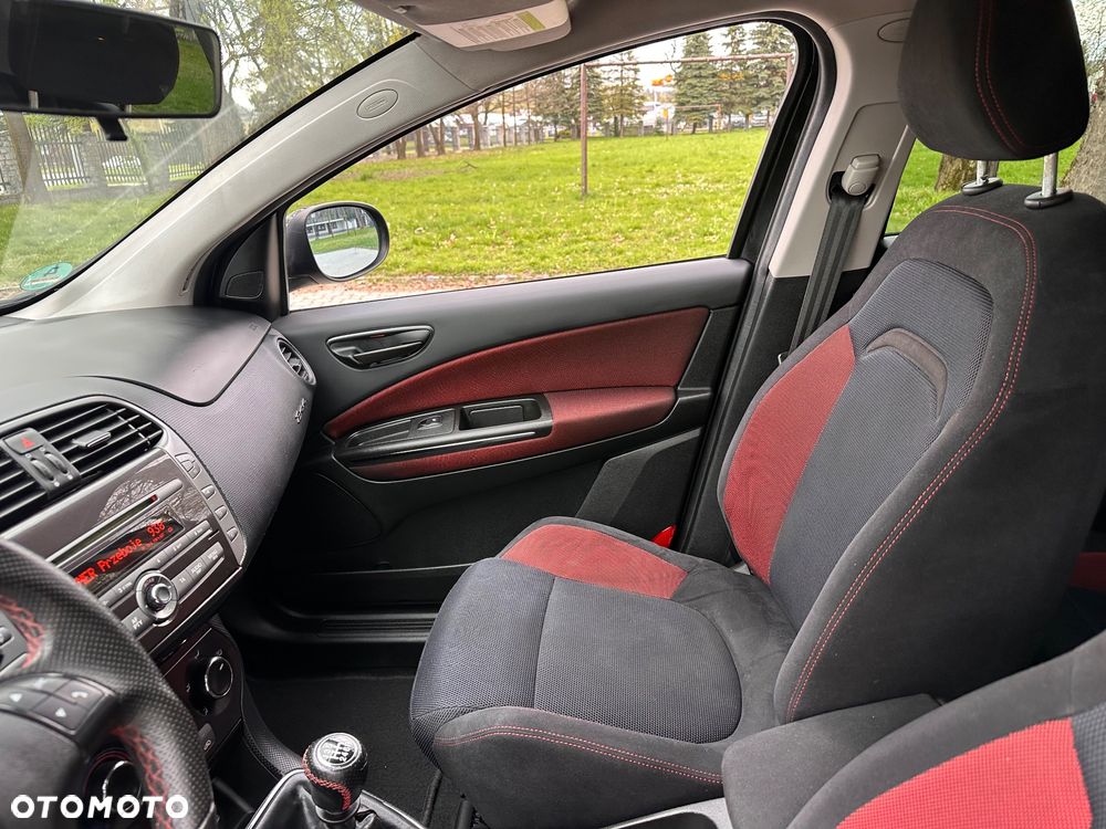 Fiat Bravo 1.4 16V MyLife - 16