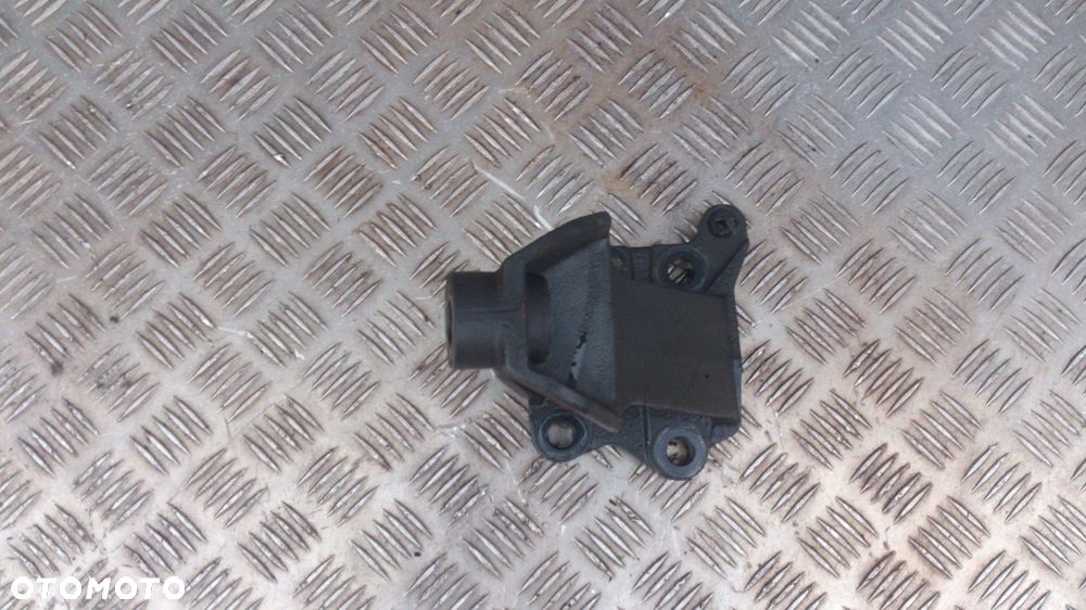 MOCOWANIE ŁAPY ŁAPA SILNIKA DAF XF CF 440 EURO 6 - 3